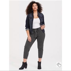 NEW size 1 Torrid TALL crop dressy pants